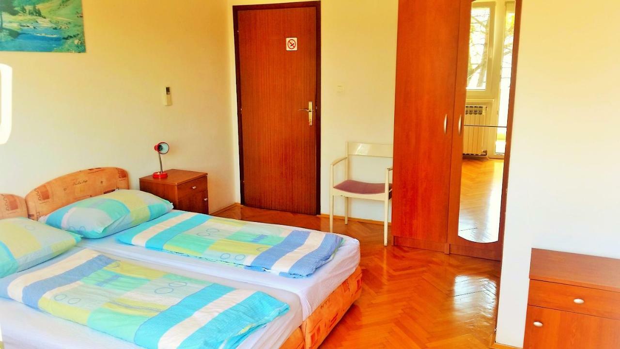 Blue Sky Residence Малинска Экстерьер фото